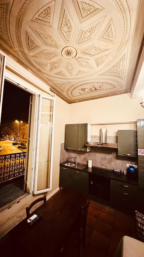 Monolocale Incantevole Al Centro Di Bolonia Zewnętrze zdjęcie